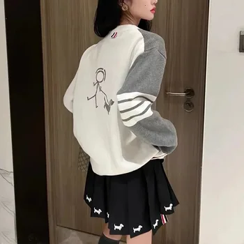 Висококачествена корейската мода, есен 2023, новост, контрастен пуловер с кръгло деколте и четири ивици, свободен и тънък топ