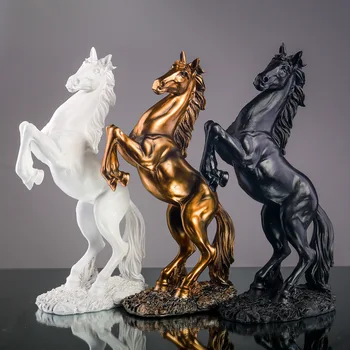 Освобождава украшения във формата на кон, антре, творчески маса, декорация във формата на кон от смола, украса през границите