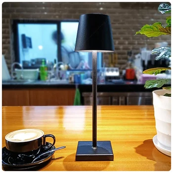 Безжична USB акумулаторна настолна лампа Водоустойчив сензорен прекъсвач настолна лампа за спални хотел хол на ресторанта