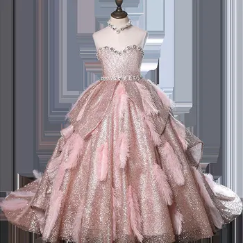 Много луксозно елегантна вечерна рокля за момичета, опашката е с дължина до пода, струята, перо, Гвон, детски конкурса с кристали и пайети