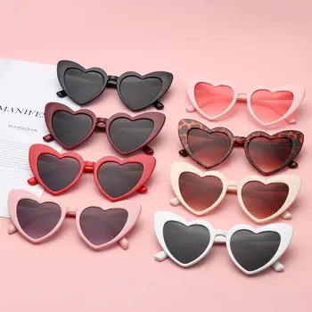 Ретро дамски слънчеви очила Love Heart, модни слънчеви очила с защита UV400, слънчеви очила във формата на сърце, vintage слънчеви очила