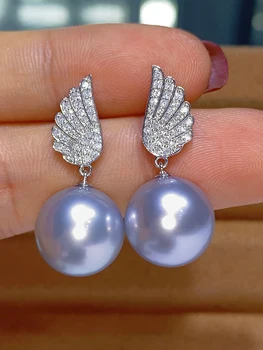 Светли, сребристо-сиви обеци с перли от Таити 12-13 мм, естествени перли с морска вода, кръгла инкрустация от злато 18 Карата с диаманти