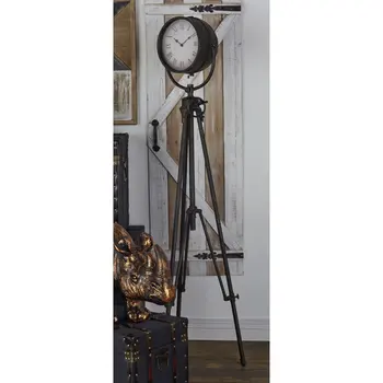 Часовници-статив от черен метал с височина 57 см