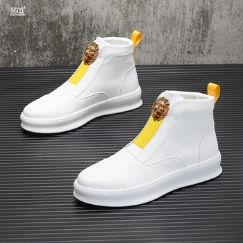 Бели обувки с висок берцем; мъжки нова мода обувки за дъски вътре; малки бели ботуши, които повишават растеж; корейска версия на мъжките ботильонов A20